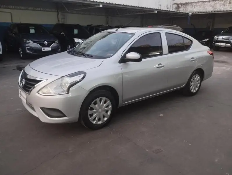 Nissan Versa 1.0 12V (Flex)