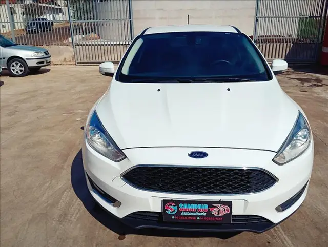 Carro Ford Focus Hatch 2018 SE 1.6 16V TiVCT