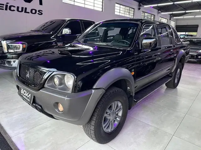Carro Mitsubishi L200 Triton Outdoor 2007 L 200 Outdoor HPE 4x4 2.5 (cab. dupla)