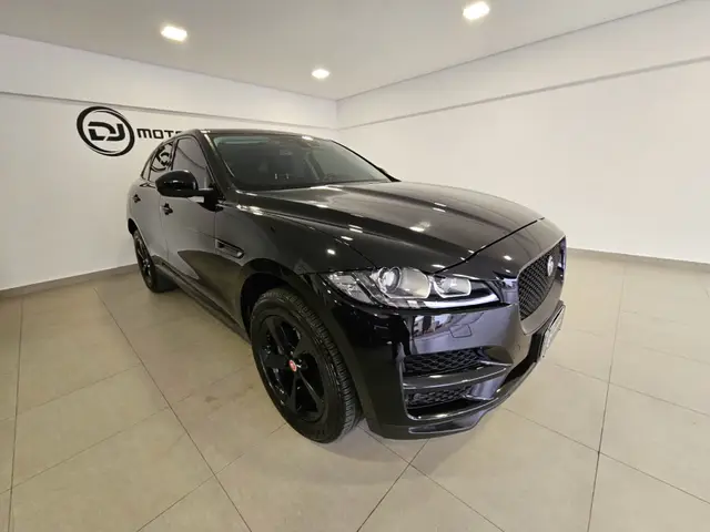 Carro Jaguar F-Pace 2017 2.0D Prestige 4WD