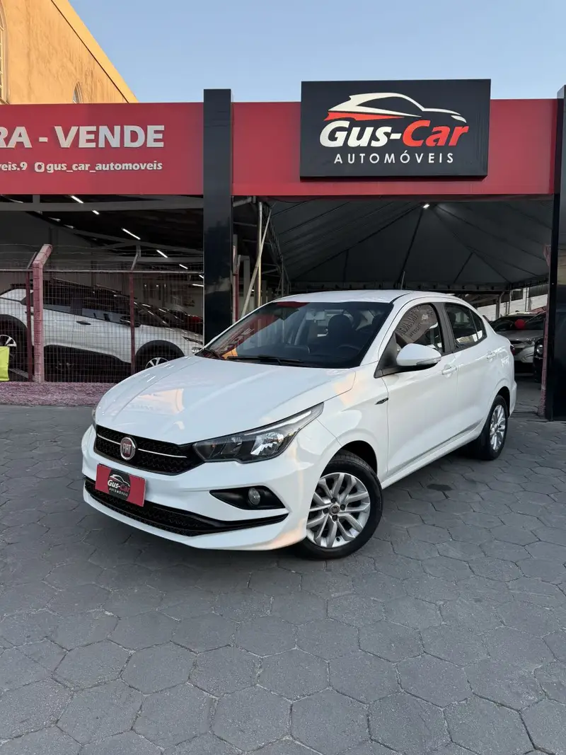 Fiat Cronos 1.8 Drive (Aut) (Flex)