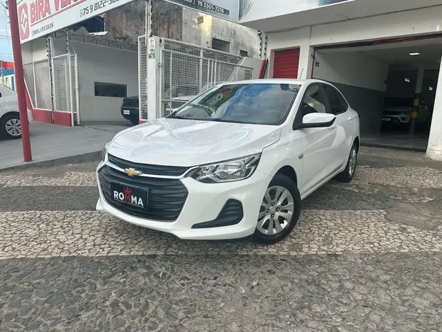 Carro Chevrolet Onix Plus 2023 LT 1.0