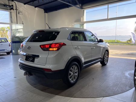 Creta Action 1.6 (Aut) (Flex)