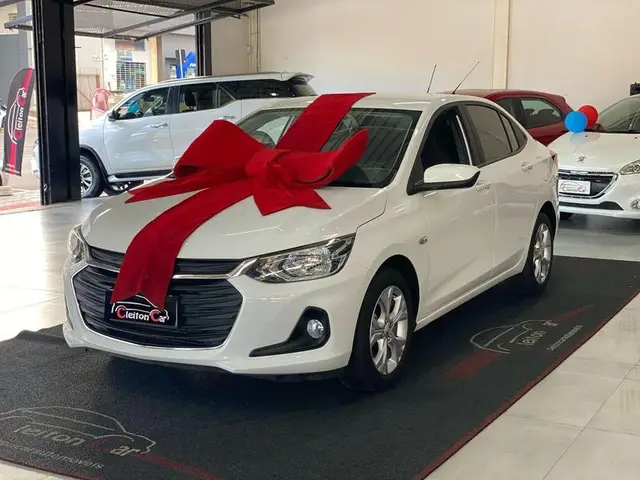 Carro Chevrolet Onix Plus 2023 LT 1.0