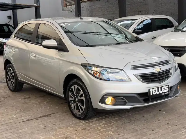 Carro Chevrolet Onix 2015 1.4 LTZ SPE/4