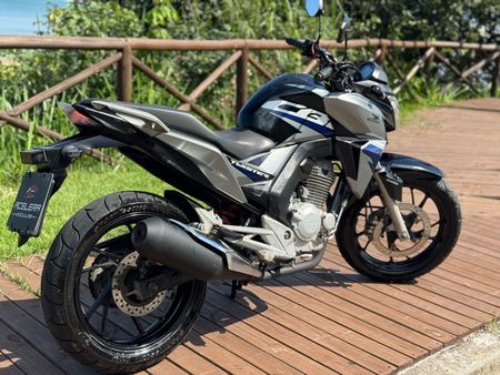 CB 250F Twister (ABS)