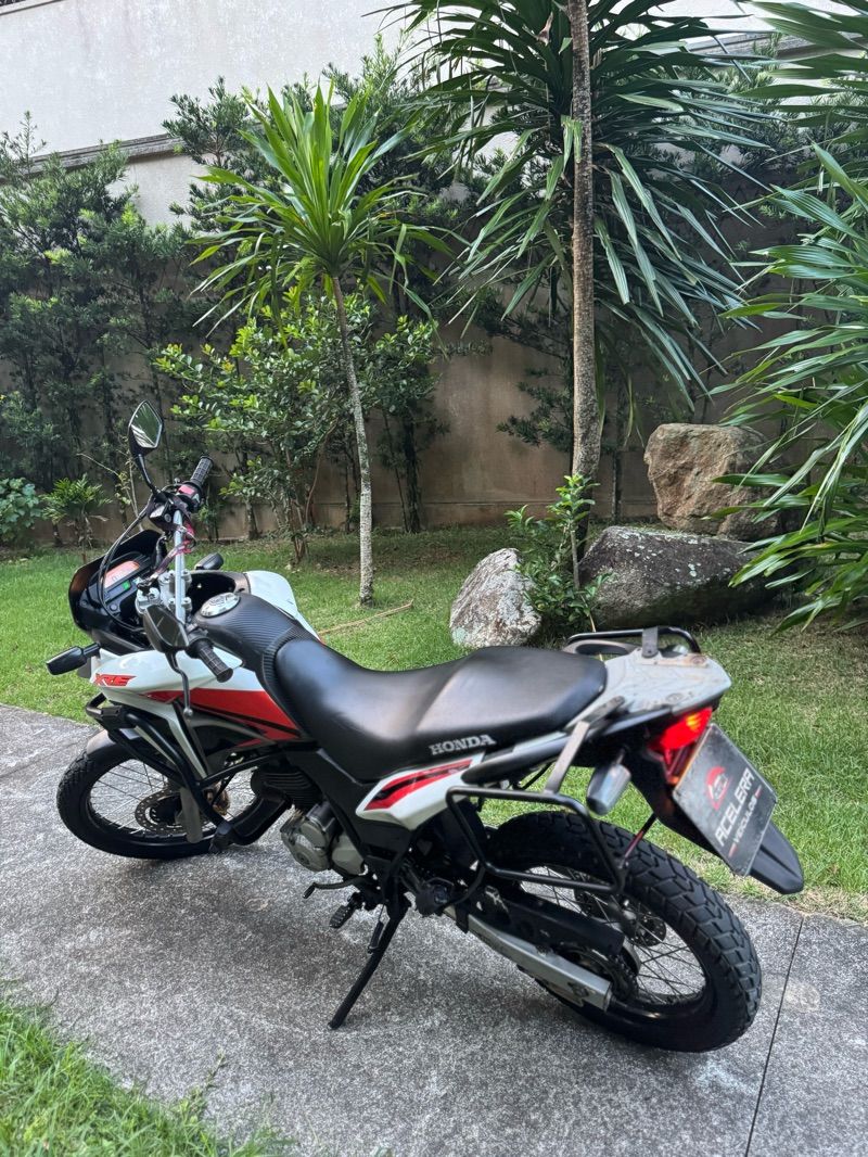 Honda XRE 300