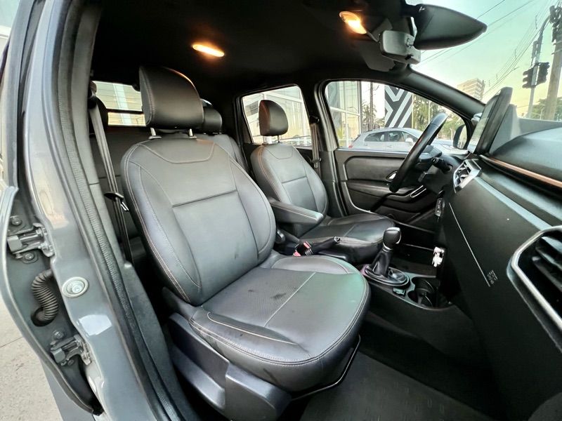 Oroch Outsider 1.3 TCe (Flex) (Aut.)