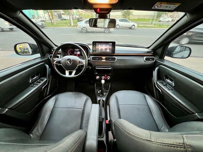 Oroch Outsider 1.3 TCe (Flex) (Aut.)