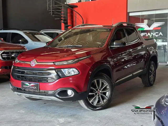 Carro Fiat Toro 2019 Volcano 2.0 diesel AT9 4x4