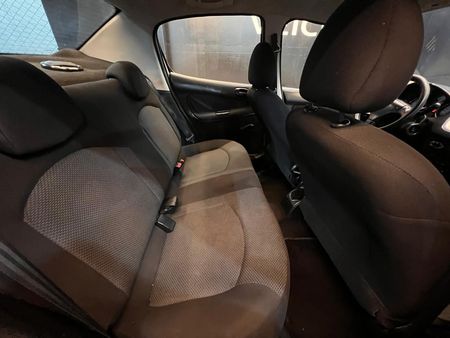207 Sedan 207 Passion XR 1.4 8V (flex)