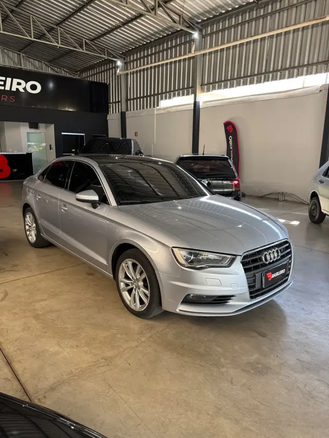 Carro Audi A3 2016 2.0 TFSI Ambition S Tronic