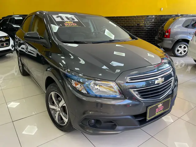 Carro Chevrolet Prisma 2016 1.4 LT SPE/4