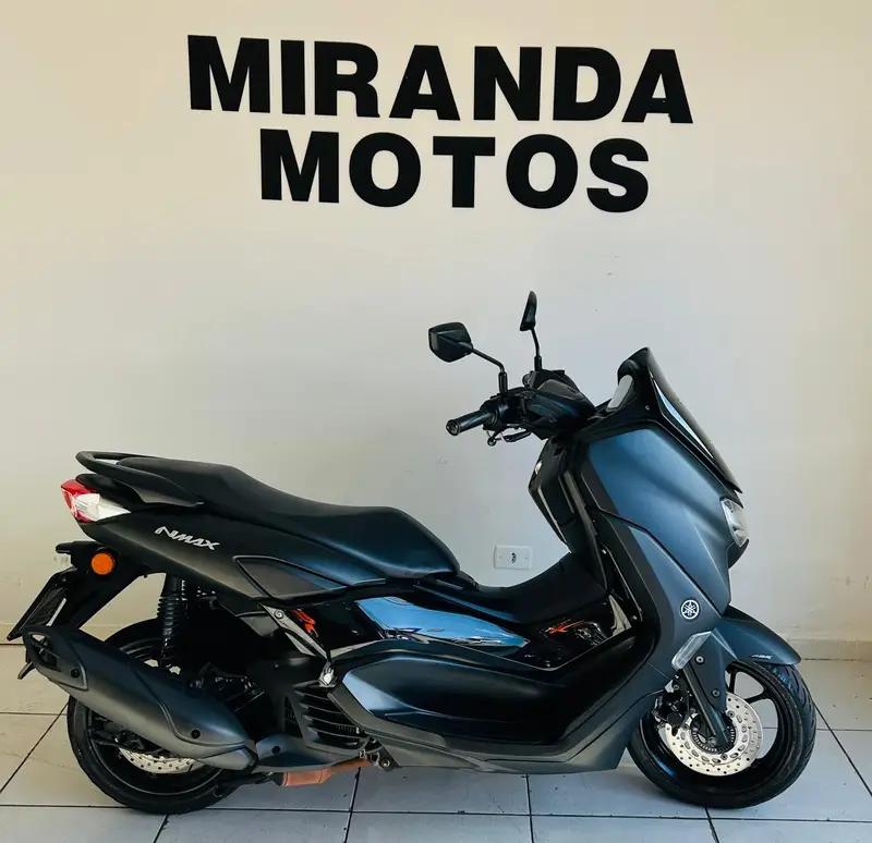 Yamaha NMax Star Wars