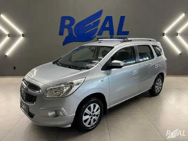 Carro Chevrolet Spin 2013 LT 5S 1.8 (Flex)