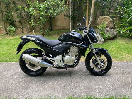 CB 300R Standard