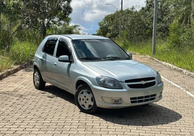 Carro Chevrolet Celta 2012 LS 1.0 (Flex) 4p