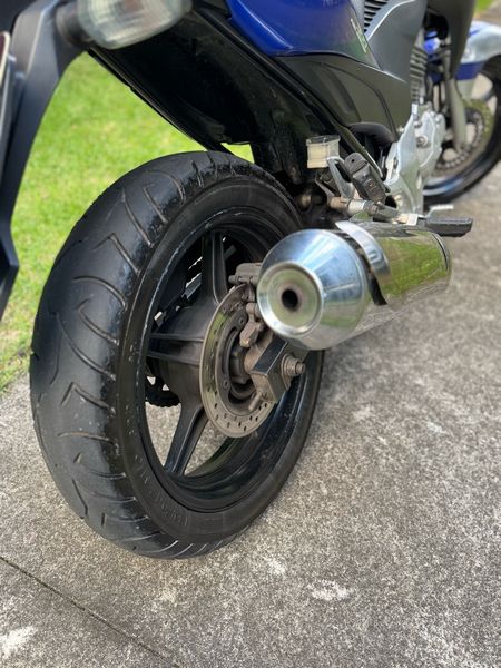 CB 300R Edição Especial