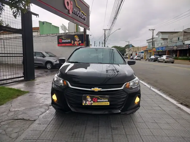 Carro Chevrolet Onix 2024 LT 1.0