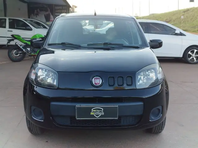 Carro Fiat Uno 2016 Vivace 1.0 8V (Flex) 4p