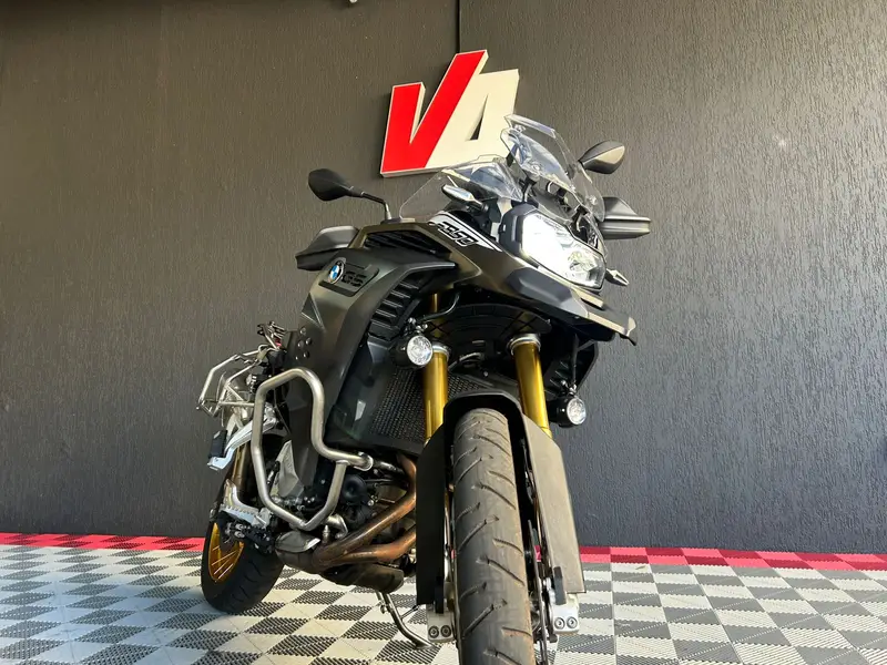BMW Adventure Premium