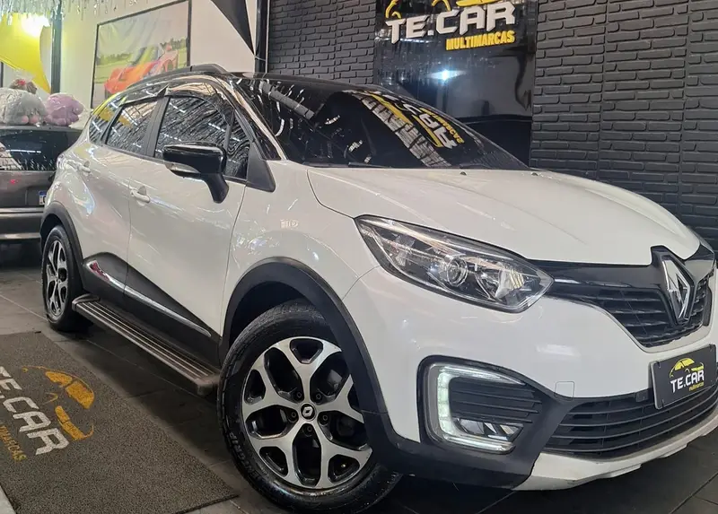 Renault Captur Intense 2.0 16v (Aut) (Flex)