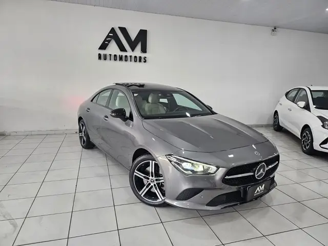 Carro Mercedes-Benz CLA 250  2023 2.0 CGI Gasolina 4MATIC (Aut)