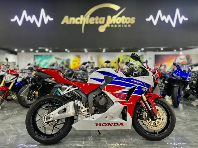 Carro Honda CBR 600 2014 RR (ABS)