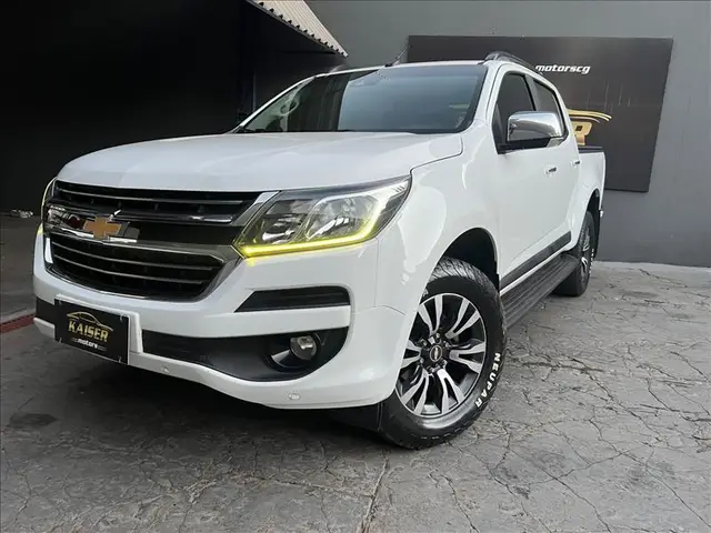 Carro Chevrolet S10 Cabine Dupla 2017 S10 2.5 ECOTEC SIDI LTZ 4x2 (Cabine Dupla)