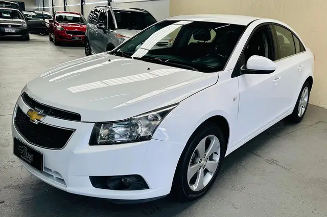 Carro Chevrolet Cruze 2014 LT 1.8 16V Ecotec (Flex)