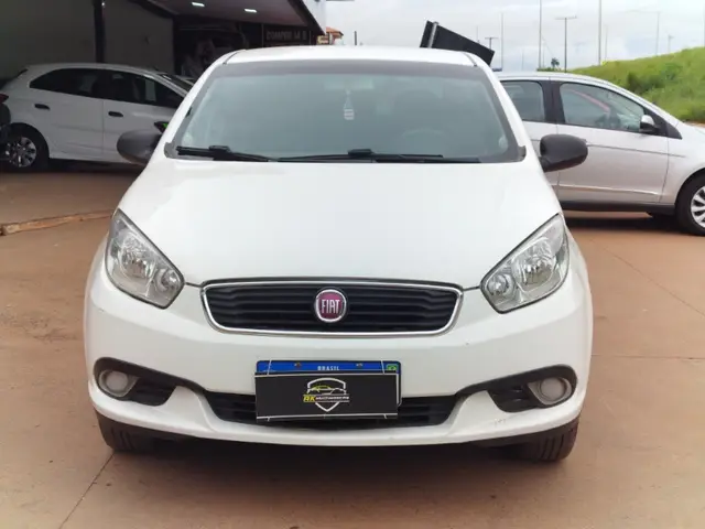 Carro Fiat Grand Siena 2019 Evo Attractive 1.4 8V (Flex)