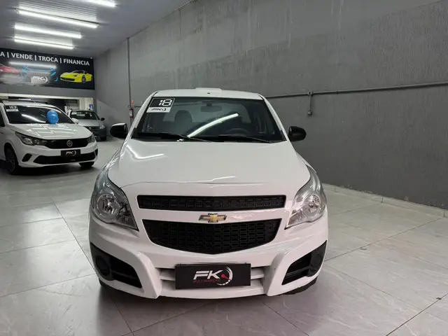 Carro Chevrolet Montana 2018 LS 1.4 (Flex)
