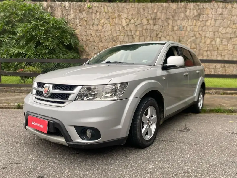 Fiat Freemont 2.4 16V Emotion (Aut)