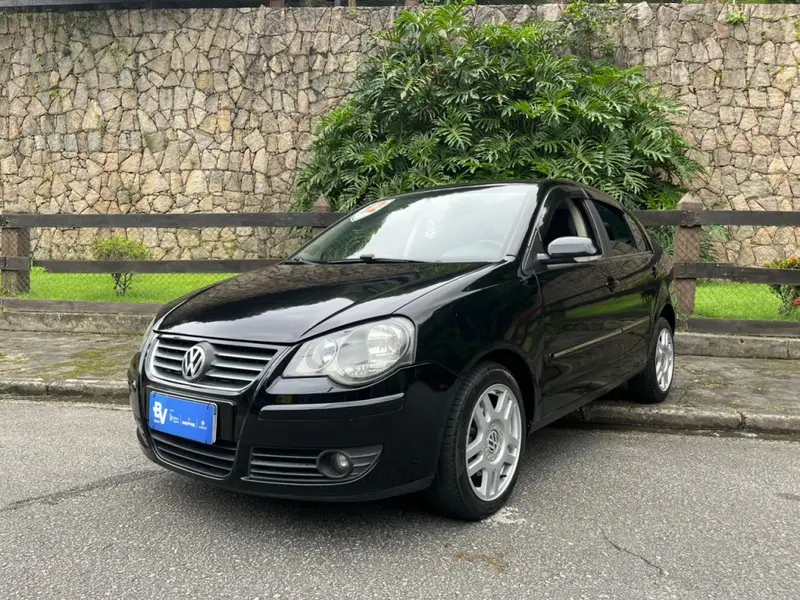 Volkswagen Polo Sedan Comfortline 2.0 (Flex)