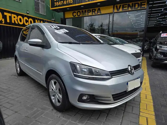 Carro Volkswagen Fox 2018 1.6 MSI Comfortline (Flex)