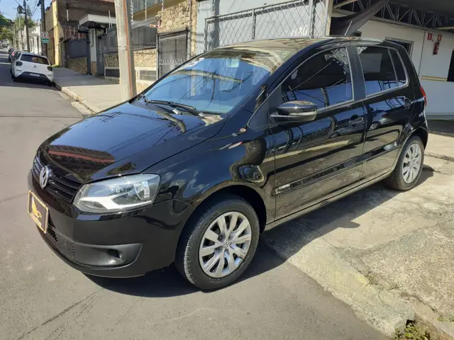 Carro Volkswagen Fox 2013 1.6 VHT (Flex)