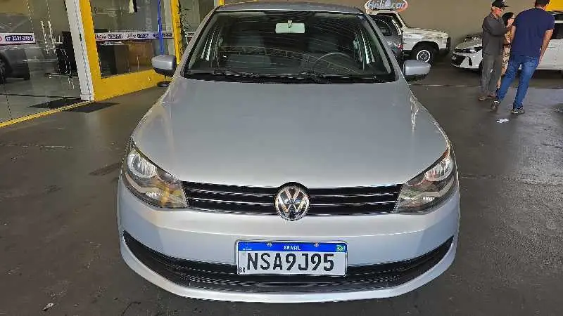 Volkswagen Voyage 1.6 VHT City (Flex)