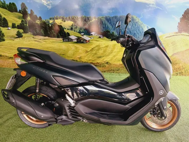 Carro Yamaha NMax 2023 Connected 160