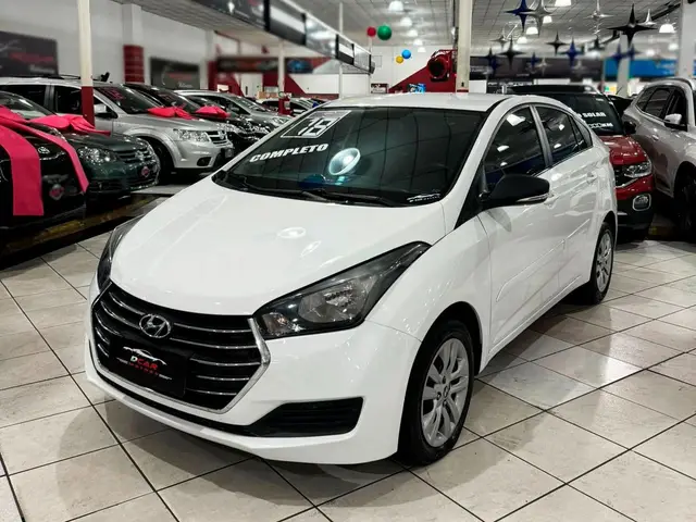 Carro Hyundai HB20S 2018 1.0 Comfort Plus (Flex)