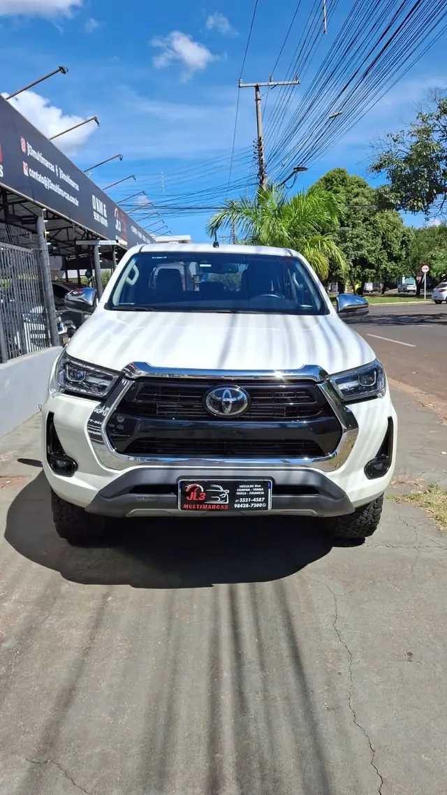 Carro Toyota Hilux Cabine Dupla 2021 SRX 2.8 TDI CD 4x4 (Aut)