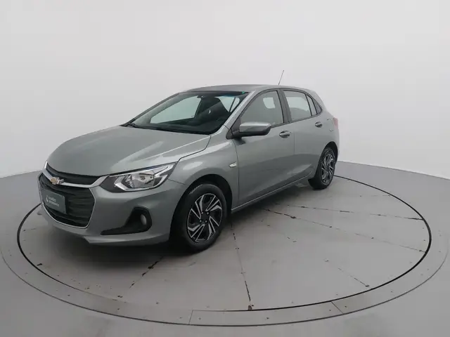 Carro Chevrolet Onix Plus 2025 LT 1.0