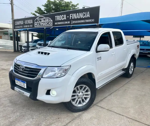 Carro Toyota Hilux Cabine Dupla 2012 Hilux 3.0 TDI 4x4 CD SRV (Aut)