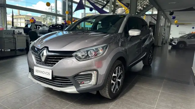 Carro Renault Captur 2021 BOSE 1.6 16v SCe CVT (Flex)