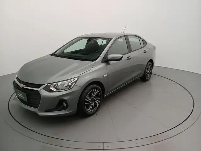 Carro Chevrolet Onix Plus 2024 LT 1.0