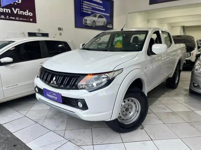 Carro Mitsubishi L200 2023 Triton GL 2.4 Turbo