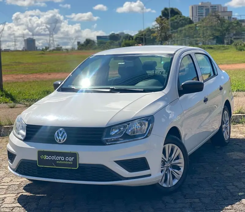 Volkswagen Voyage 1.0 MPI (Flex)
