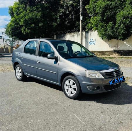 Logan Expression 1.6 8V Hi-Torque (flex)