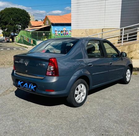 Logan Expression 1.6 8V Hi-Torque (flex)