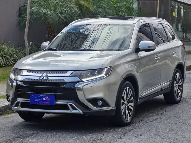 Carro Mitsubishi Outlander 2021 2.2 DI-D HPE-S 4WD CVT