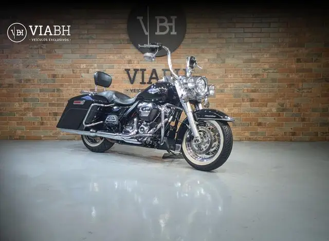Carro Harley-Davidson Road King 2019 ROAD KING CLASSIC  FLHRC/ CUSTOM FLHRSI
